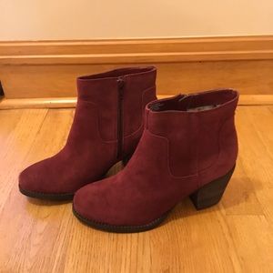 Seychelles red booties size 8 NWT